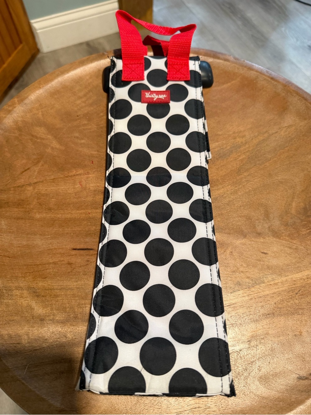 thirty-one Black & White Polka Dot Travel Insulated wine holder